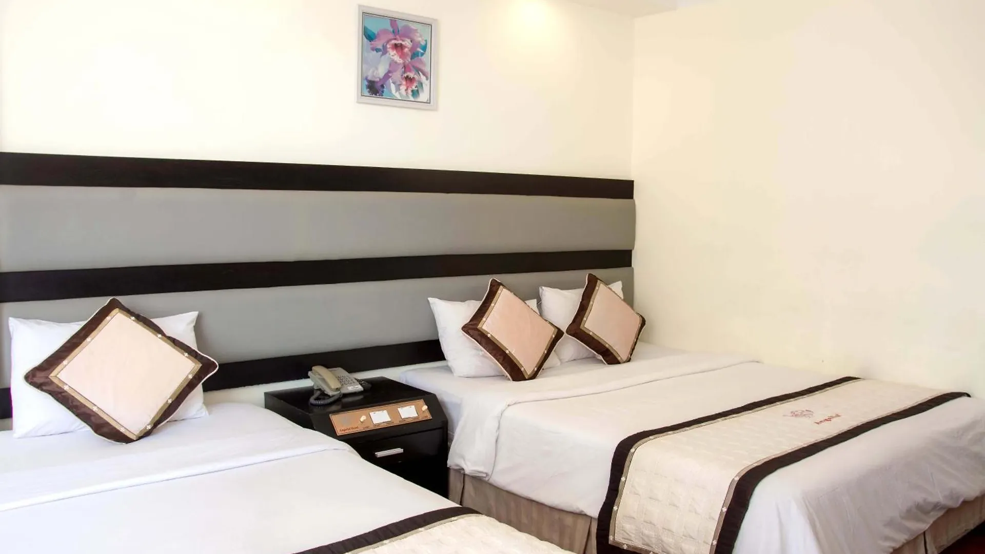 Angella Hotel Nha Trang 4*,